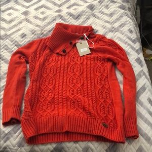 Bass women’s button up turtleneck